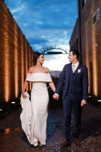 ws photography chicago Shannon and Kevin's Rainy Day Wedding at Rockwell On The River