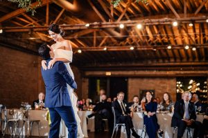 ws photography chicago Shannon and Kevin's Rainy Day Wedding at Rockwell On The River