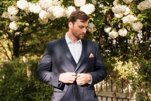 Mary Beth and Seth's Intimate Spring Wedding Portraits at Historic Oak View County Park