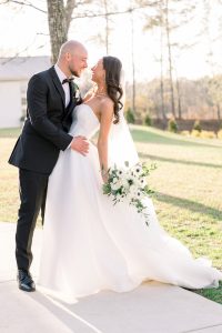 Maylee and Landon's Romantic Wedding at the Beautiful Heron Hill Venue Maylee and Landon's Romantic Wedding at the Beautiful Heron Hill Venue