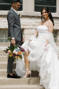 Sophisticated Styled Shoot at Northwestern University's SAE Chapel