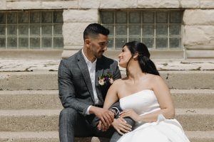 Sophisticated Styled Shoot at Northwestern University's SAE Chapel