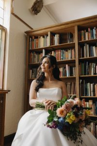Sophisticated Styled Shoot at Northwestern University's SAE Chapel