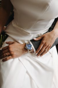 Sophisticated Styled Shoot at Northwestern University's SAE Chapel