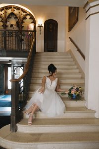 Sophisticated Styled Shoot at Northwestern University's SAE Chapel