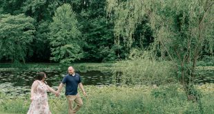 Samantha and Michael's Nature-Filled Engagement Session at Meadowlark Botanical Gardens