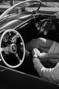 Durkin_Ambroziak_Newlyred Photo + Film_IMG_8852_low Coastal Engagement with Vintage Speedster & Editorial Edge