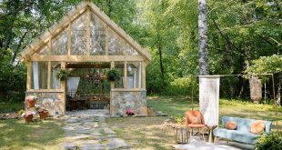 Cadee and Ty's Lush and Vibrant Bridal Shower at The Dewberry House