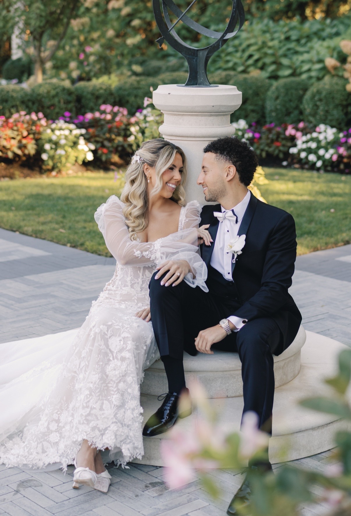 Real Brides & Weddings: Amy & Scott - Brides & Weddings Magazine Real Brides & Weddings: Amy & Scott - Brides & Weddings Magazine