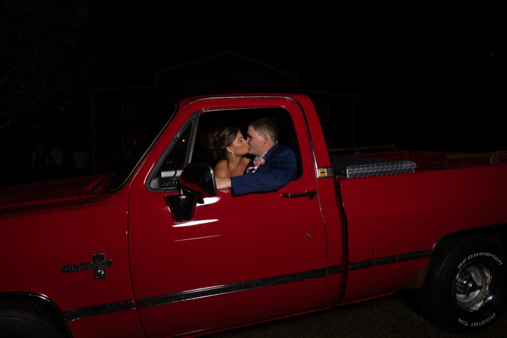 Real Brides & Weddings: Erica and Cody